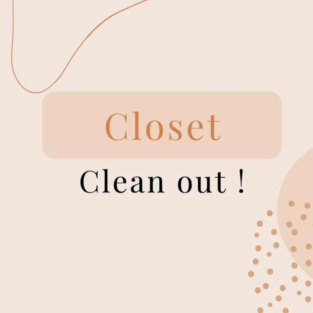 CLOSET CLEAN OUT! Make an offer!